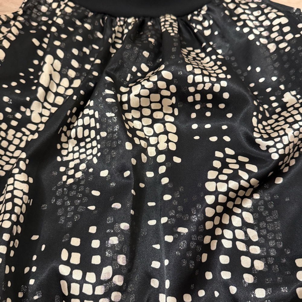 BCX Y2K Going Out Glam Bubble Top with Abstract Black and Cream Pattern - Picture 6 of 6